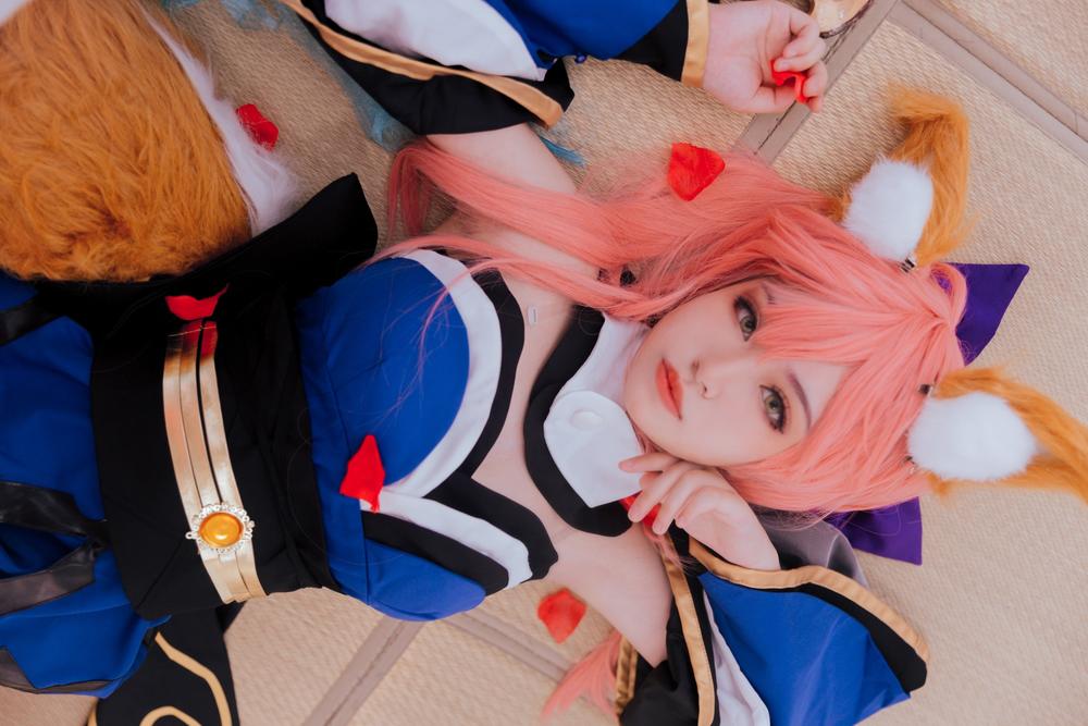 JBO竞博平台:《站住!小偷》开机 郑云尤勇梁小龙打造2018年喜剧大片(图2) JBO竞博平台